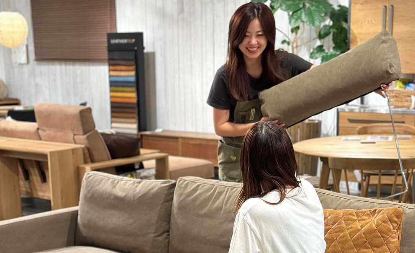 CRASH GATE 三井アウトレットパーク岡崎：販売スタッフ(アルバイト/パート）